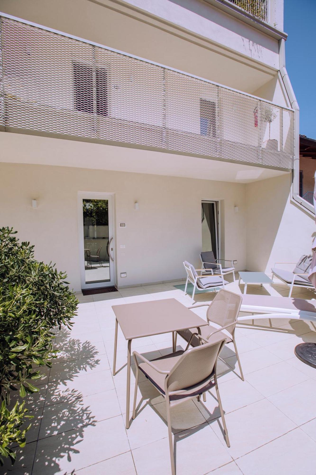 Hotel Ah Porticcioli Boutique 4*